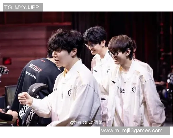 s15电竞赛后复盘WE与IG的团队协作与战术分析探讨