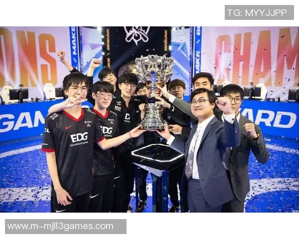 EDG在S15电竞总决赛王者荣耀中的包夹策略分析及其成败得失 EDG在S15电竞总决赛王者荣耀中的包夹策略分析及其成败得失